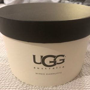 UGG earmuffs with headphones